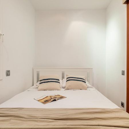Flateli Paris Apartment Barcelona Exterior photo
