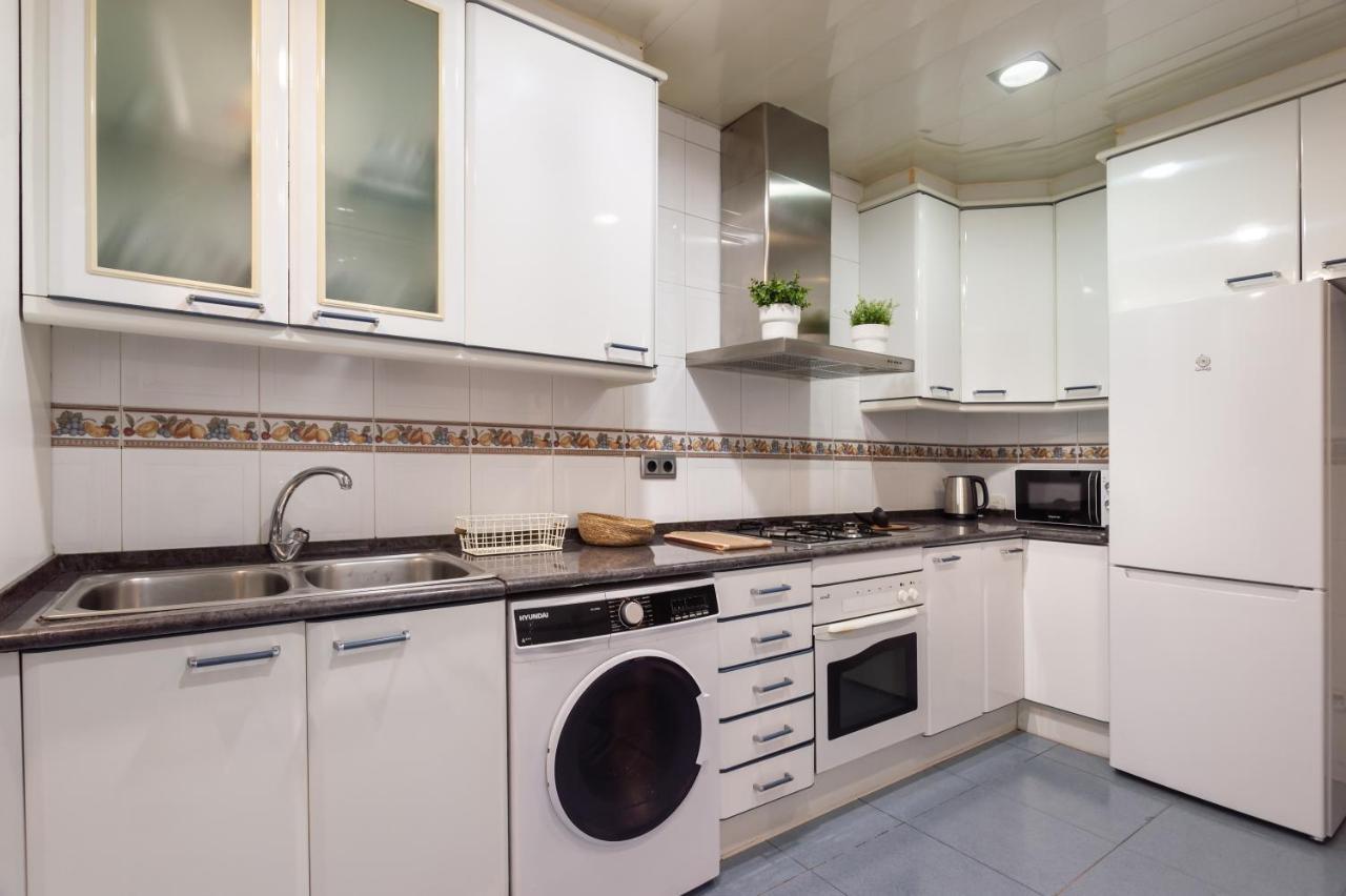 Flateli Paris Apartment Barcelona Exterior photo